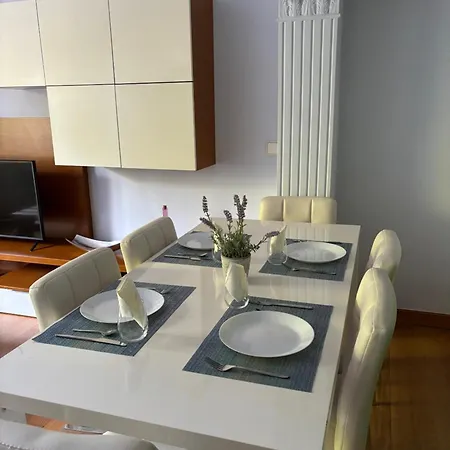 Delante De La Playa Apartment *