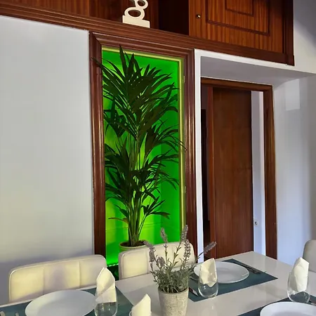 Delante De La Playa *